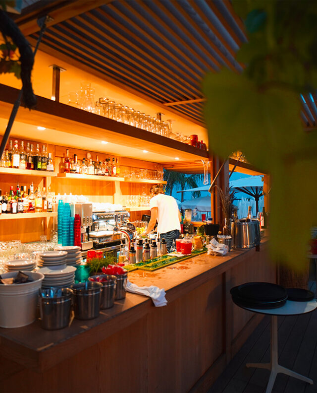 diner-plage-cannes-2 diner-plage-cannes-2